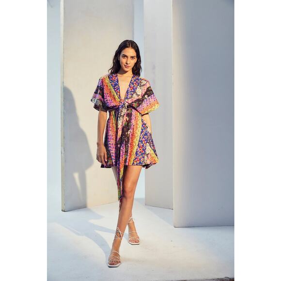 AMUR NYLA TIE FRONT FLORAL DRESS - Picture 5 of 9